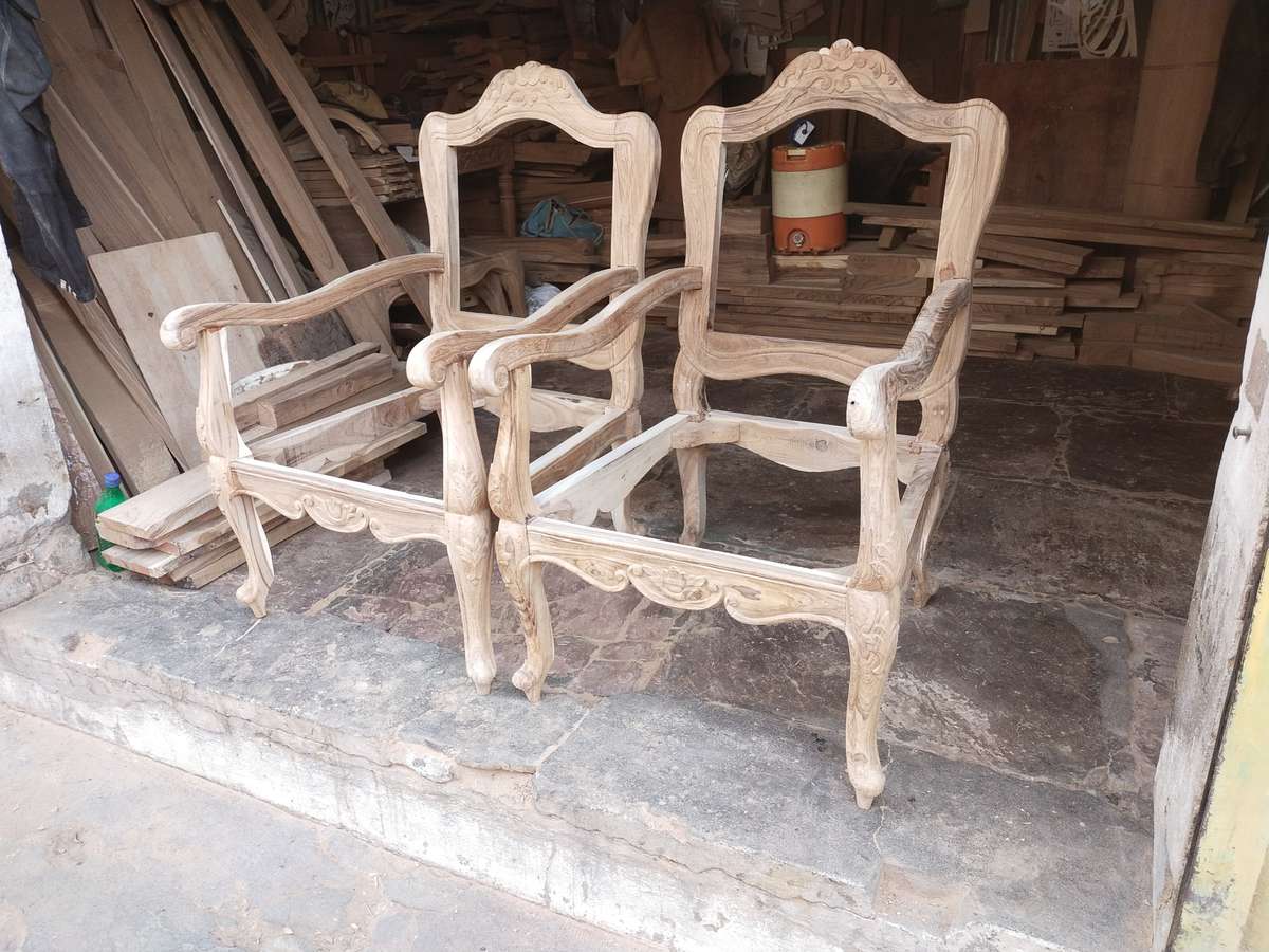 wood carving and fernechier ke liye contact xxxxxxxxxxx4