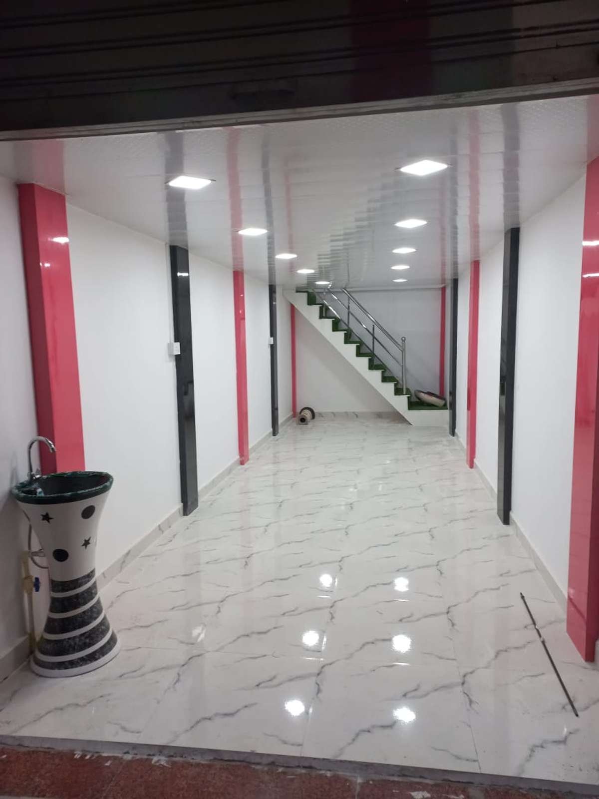 Shri Ram G interior and building contractor call me sir xxxxxxxxxxxxx sabse sasta sabse achha