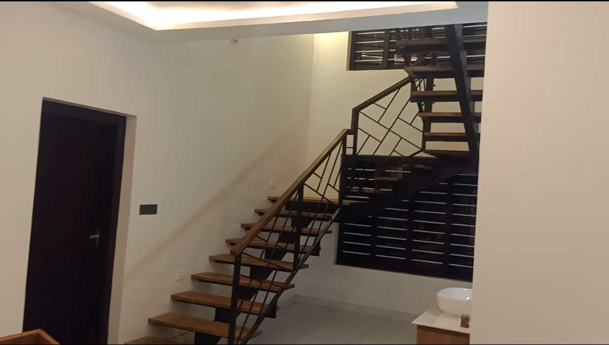 ഇതു  മാവേലിക്കരയുള്ള siteil ചെയ്തതാണ് 