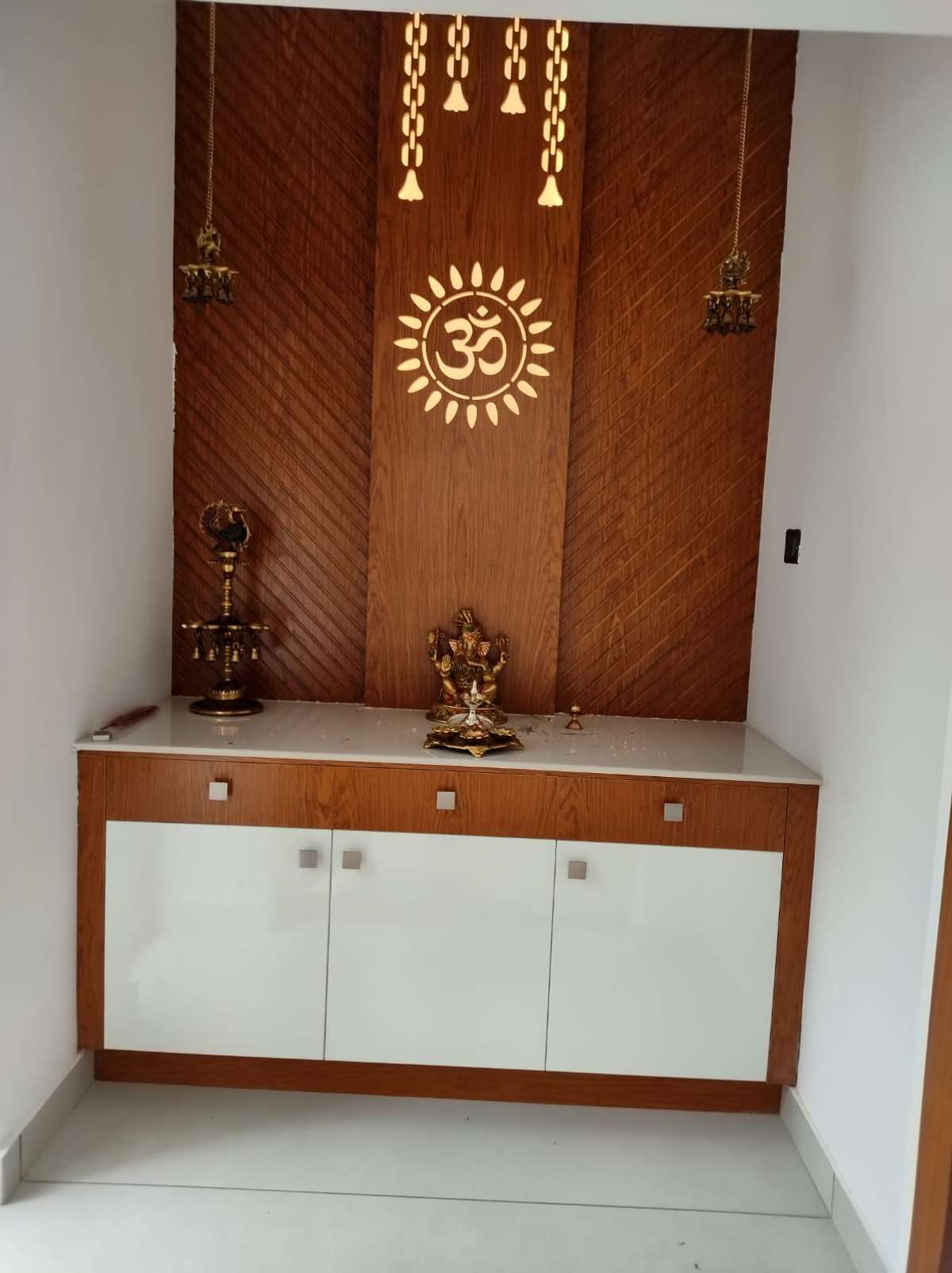 For interior works contact
Er. Vishnu Vijayakumar,All kerala
7356-9793-07
