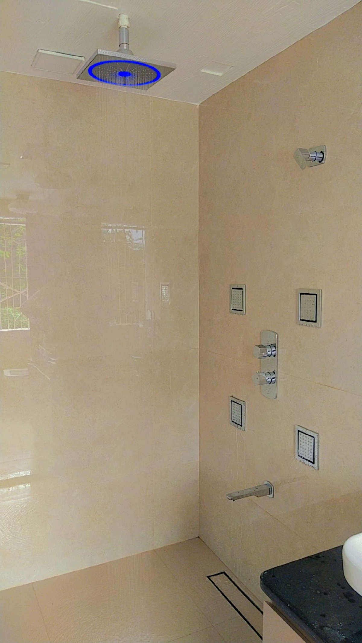 if u need plumber for luxurious bathroom heavy accessories like a body jet shower panel of jaquar kohler delta any kind dan contact me 8209745046 will work in a gujarat maharashtra pattern 