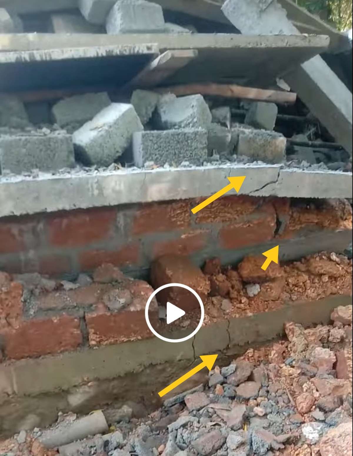 Load bearing Structure ൽ G +1 floor 6 " ( 15 cm) ഭിത്തിക്കനത്തിൽ പണിയുന്നത് risk ആണ് Local ആയി ലഭിക്കുന്ന Laterite നും concrete block നും 35 kg/sq .cm Compressive Strength കാണുമെന്ന്‌ പോലും ഉറപ്പില്ല. 20 cm ൽ ചെയ്ത കെട്ടിടങ്ങൾ പോലും അടുത്തിടെ മഴക്കാലത്ത് തകർന്ന വാർത്തകൾ കണ്ടിരുന്നു.