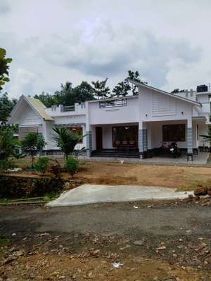 Shinaj v m Thenkod
