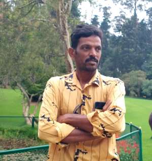 Gafoor r