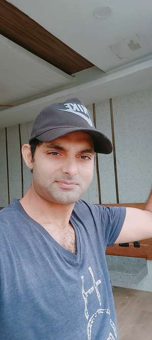 Nijam saifi