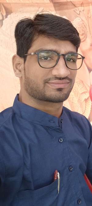 Er Anand