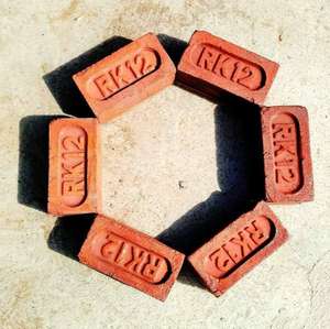 R K