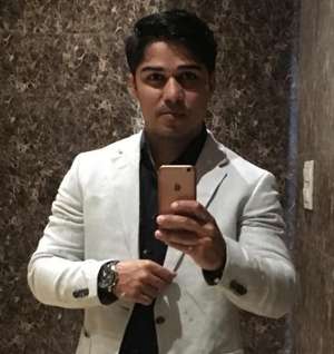Er Akash