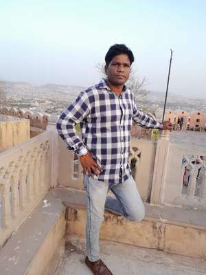 Manoj Sharma karpentar 