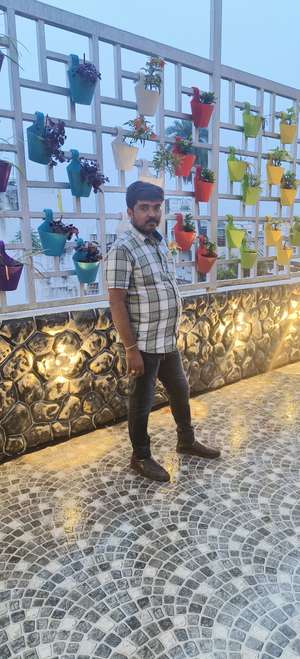 mukesh