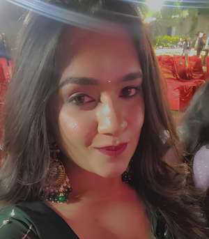 Saloni 