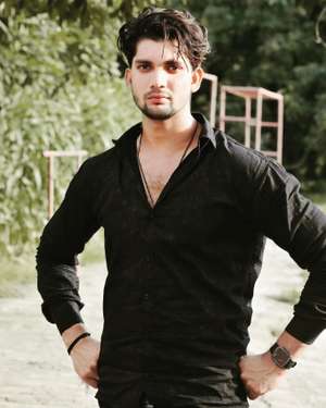 khusnaseeb
