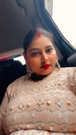 Roshni sharma