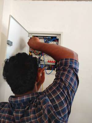 Rashid Electrician