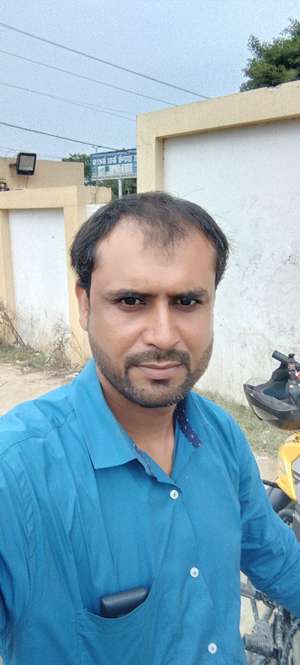 Shahzeen 