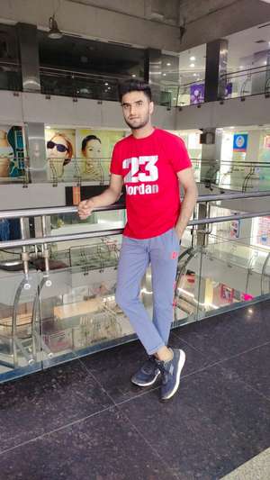 shariq