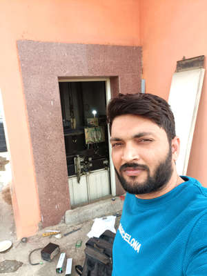 Mukesh 
