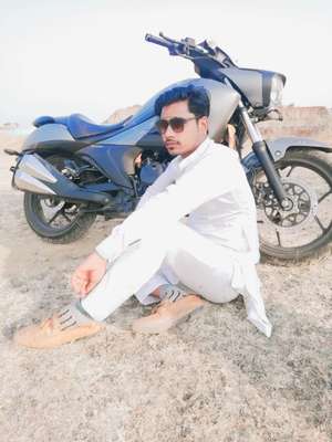 akrm khan