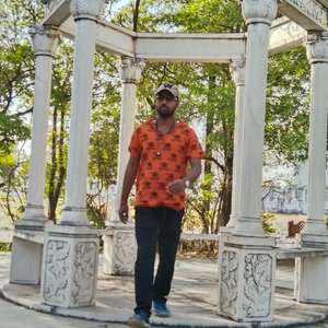 Govind 