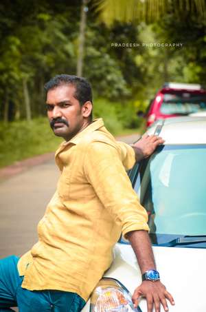 HARI B