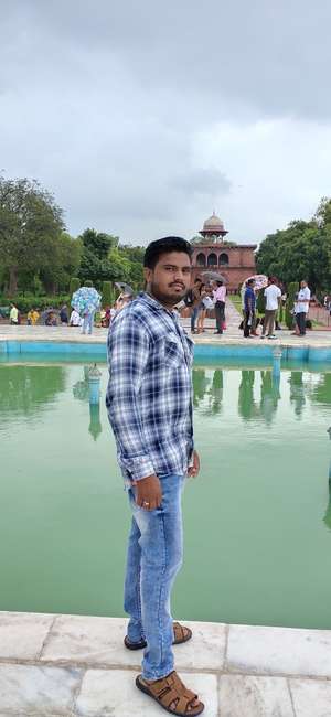 Shahrukh