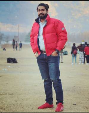 Er Rishabh
