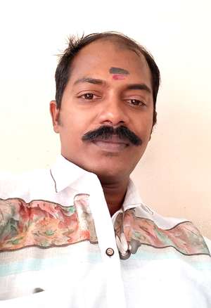 രാജേഷ്  vr