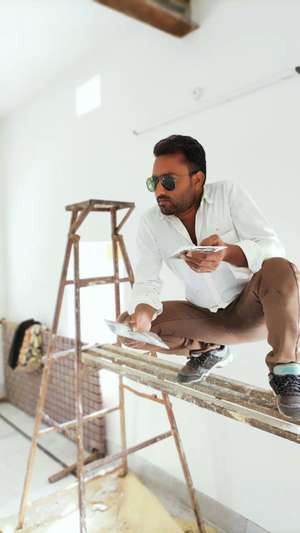 HR Paintar