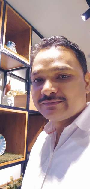 Er Manoj
