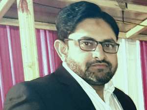 Er SAQIB