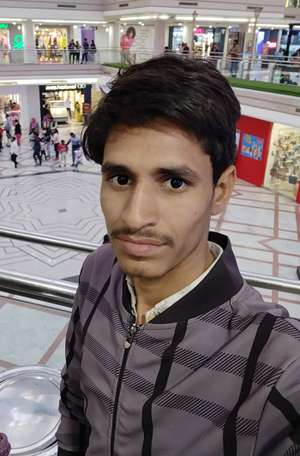D K
