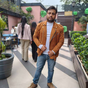 Ar Diwanshu