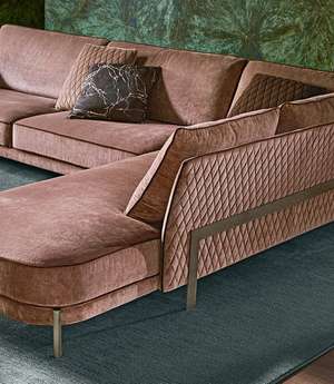 Sadik Sofa