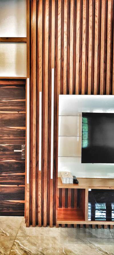 luxury tv wall

 #InteriorDesigner #Architectural&Interior #interiordesignkerala  #LivingroomDesigns  #LivingRoomTVCabinet  #LivingRoomDecoration  #LivingRoomIdeas  #kudil  #kudilbuilders  #consultingproject  #consultants
