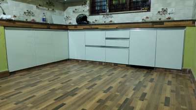 aluminium kitchen cupboards