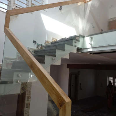 *glass solutions *
glass handrails