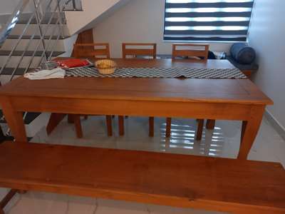 Mahagony dining table with chairs