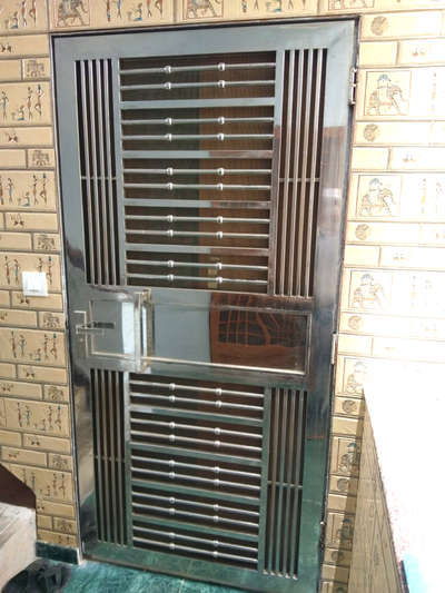 stanless steel door
price 26,000 #Steeldoor #StainlessSteelBalconyRailing