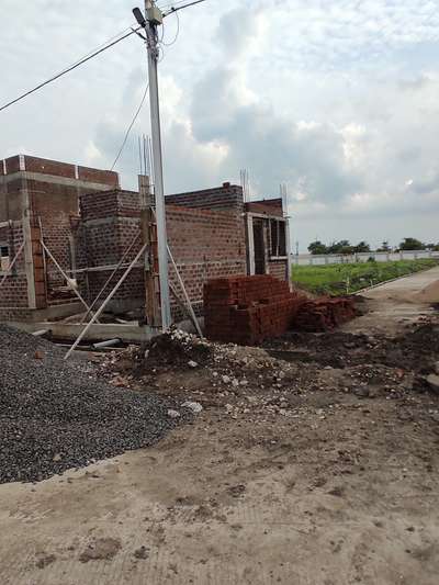 Under construction elevation 
 #HouseConstruction #underfloorwork #bricksandwires #bricksdealer #brickarchitecture #3500sqftHouse #MixedRoofHouse #5LakhHouse