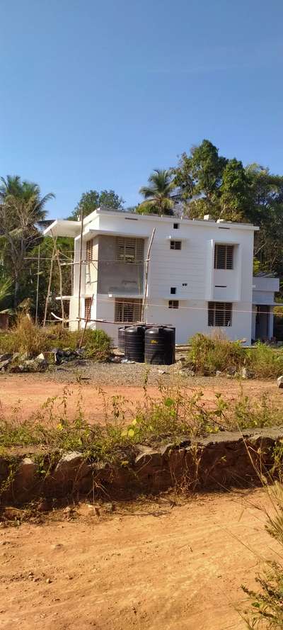 cherukulam site loading   ....,....
#KeralaStyleHouse #keralaarchitectures #keralahomeplans #MrHomeKerala #karaparamb #home
#InteriorDesigner