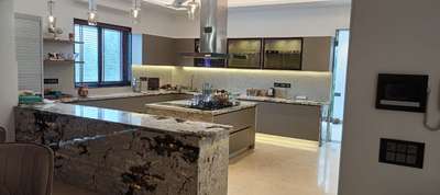 #Modularakitchen  #interior  #luxuryinteriors
 #islandkitchen
 #KitchenIdeas
 #WoodenKitchen
 #KitchenRenovation
#moderndesign
 #KitchenLighting
#kitchenlove