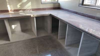 stone ki modular kitchen banwane ke liye sampark Karen
8696973717