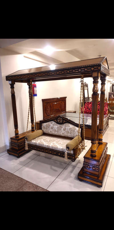welcome to the world of Swing chairs 

#swingchair #traditional #home #swingchairkerala #furniture #Homefurniture 
#LivingroomDesigns #LivingRoomSofa 
#antiquefurniture #kochi #thrissur #kerala

Many more designs in the line. connect us to know more about the product and prices 

#furnituremallu