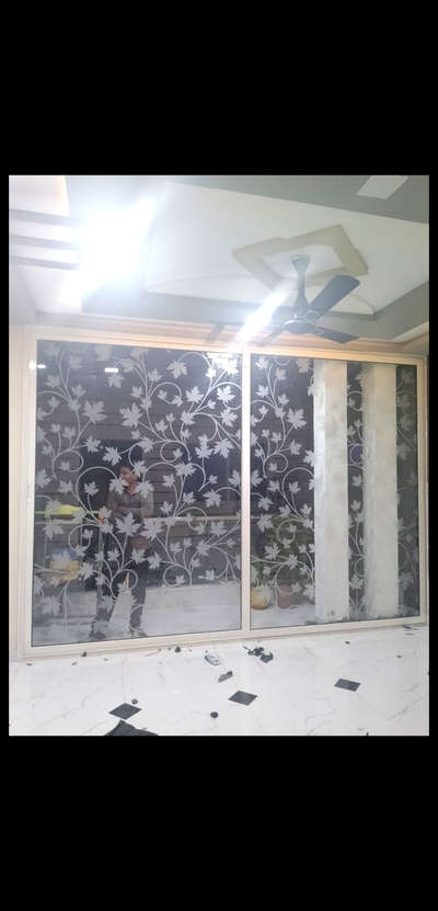 Domal Sliding Done!!
Aluminium Sliding wardrobe!
 Etched glass
  
 #aluminiumsliding 
#Aluminiumcompositepanel 
 #aluminiumsection 
 #aluminiamfabrication 
 #domalwindow 
 #domalsliding 
 #domal 
 #glasswindows 
 #etching 
 #etchingglass
 #etchedglass
 #beautifulhouse 
 #quality