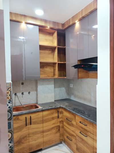 kitchen  #InteriorDesigner   #carpenter