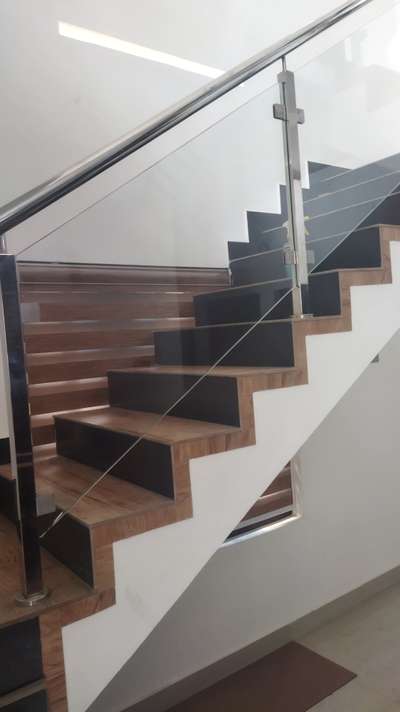 ss handrail with glass