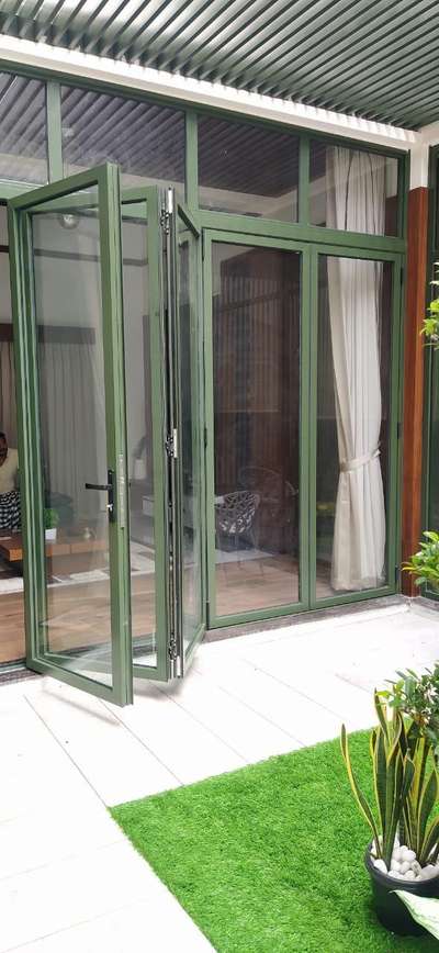 SLIDING FOLDING DOOR
#aluminium #architecturedesigns #InteriorDesigner #hosten_aluminium_system #green