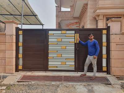 *VIP stainless steel and iron aluminium gate*
Jodhpur ramsagar Parihar Nagar road