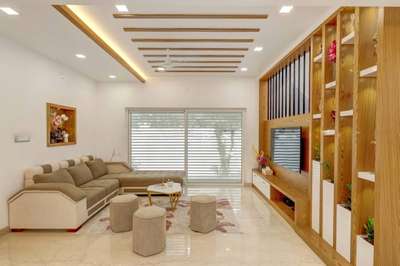 Leeha builders
kannur & kochi
pH 7306950091
 #KeralaStyleHouse 
 #trendingdesign 
 #HouseDesigns  
 #LivingroomDesigns