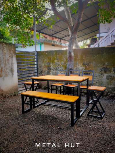 *DINNING TABLE SET*
Table 4*2.5 =1
Bench = 1
Chair = 3
Stool = 2